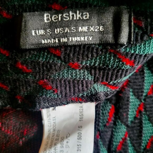 Bershka Geometric Pattern Skirt with Belt, size Small - Picture 2 of 4